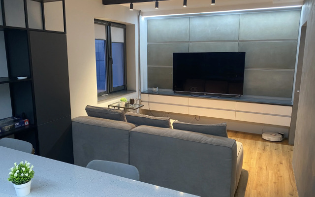 Dizaynerskaya Ryadom S G/k Gorny Vozdukh Flat