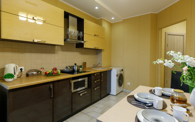 Апартаменты на Революционной 4