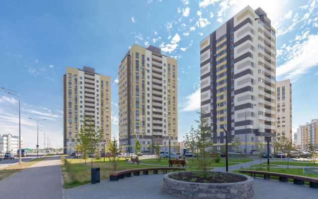 RentPlaza Na Gubernatorskoy Apartments