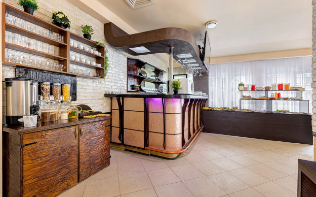 Salvadore Holiday Hotel & Aqua-zone Hotel