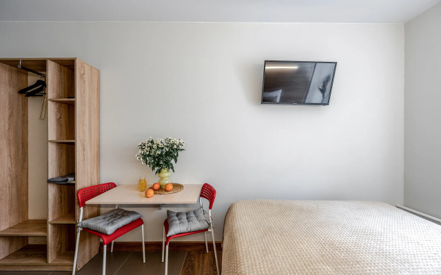 Апартаменты FlOWERS 6