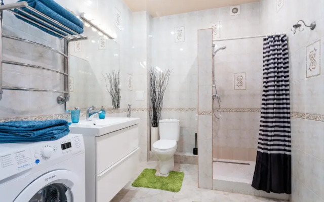 Na Pereulke Bogdana Khmelnitskogo 8 Flat