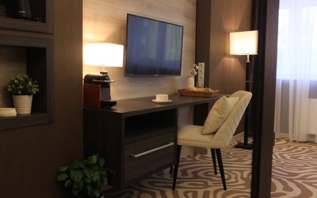 MG Hotel