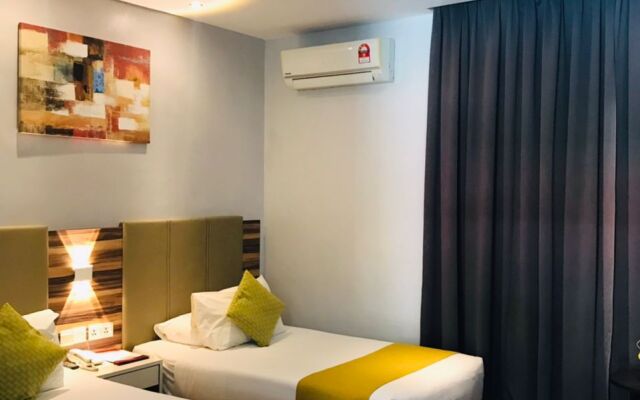 Отель VILLA ABADI RESORT