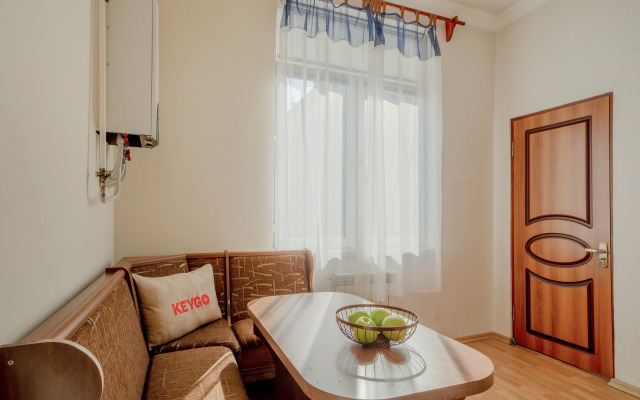 Апартаменты  с 2 спальнями KeyGo 0184 около Ереванского Оперного Театра