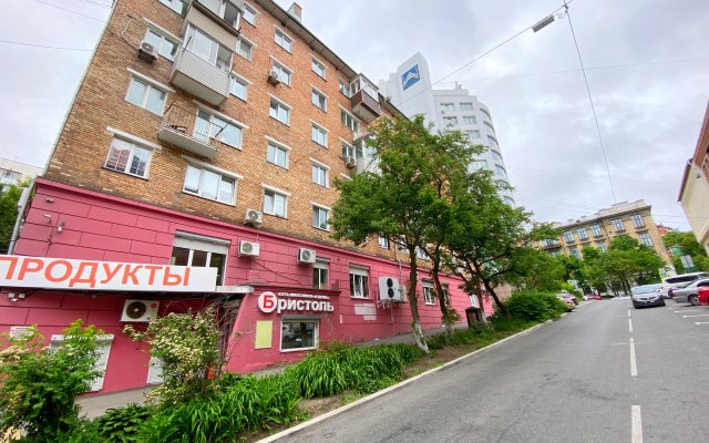 V tsentre na ulice Fokina 31 Apartments