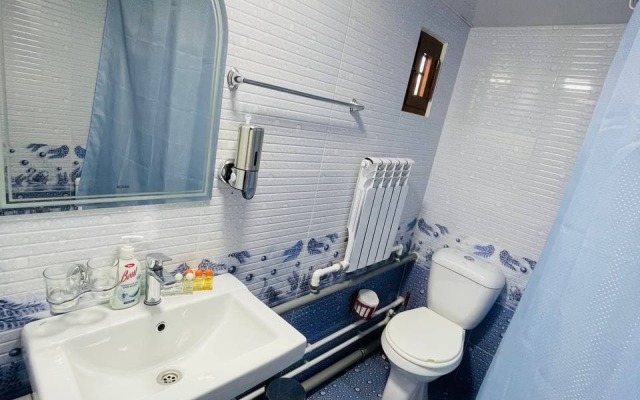 Chor Minor 100 m do starogo goroda s besplatnum bassejnom  Hotel