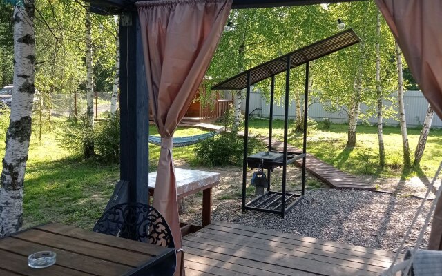 Hide Forest Private House