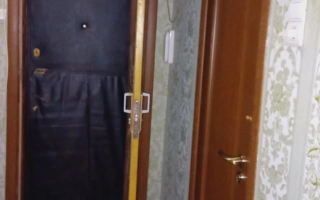 Квартира Бюджетная Три Минутки от Метро