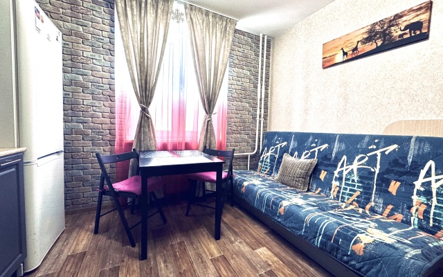Avrora 1 Flat