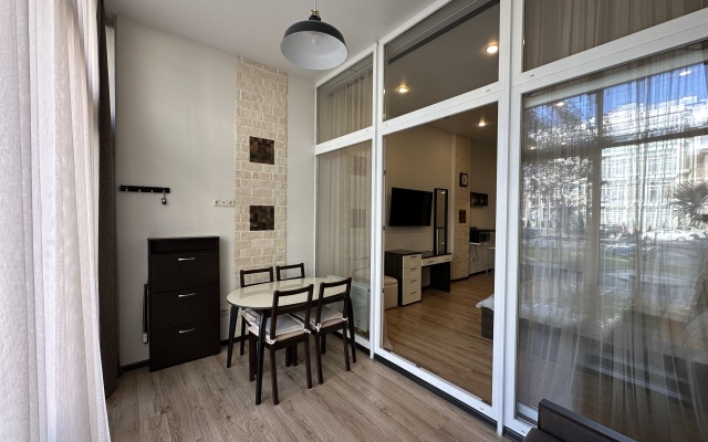 Апартаменты на Бульваре Надежд 4/2