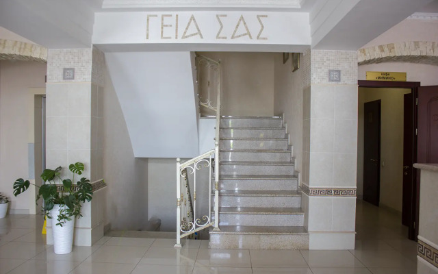 Pano Castro Hotel