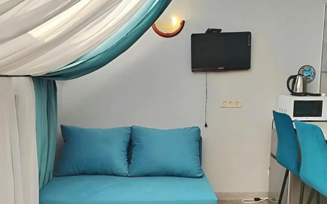 V 1 minute khodyby ot plyazha Flat