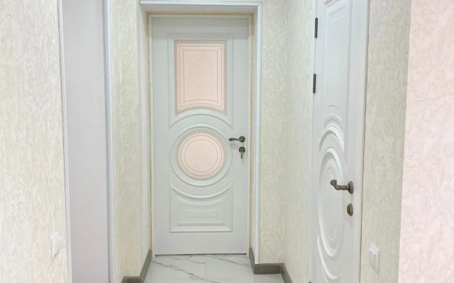 Blesk Flat