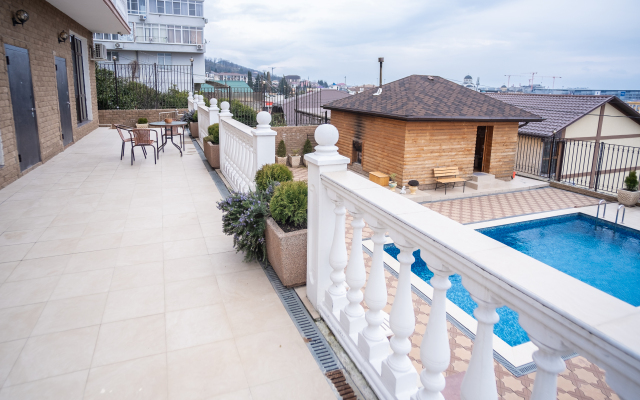 Rayskiy Ugolok Guest House