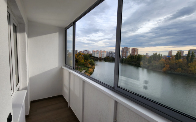 Квартира Дизайнерская квартира с видом на озеро