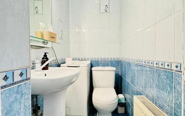 Квартира у Театра