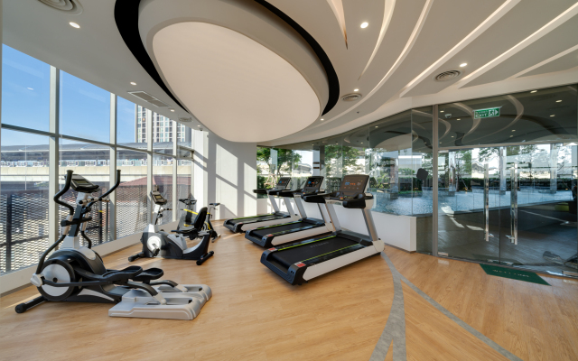Oakwood Suites Tiwanon Bangkok Hotel