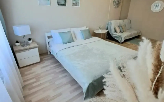 V Tsentre Goroda Flat