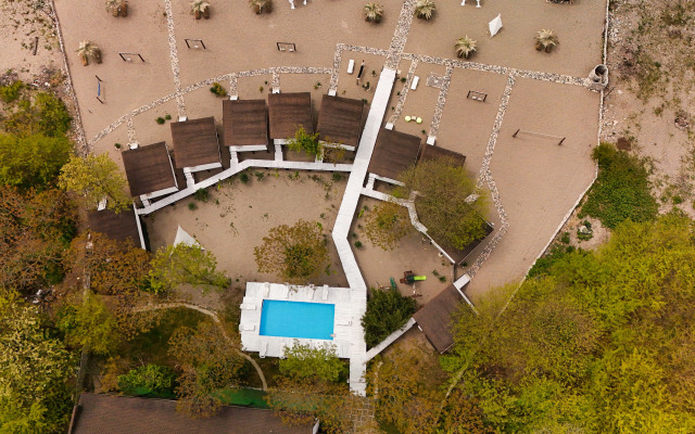 Aqua Resort Hotel