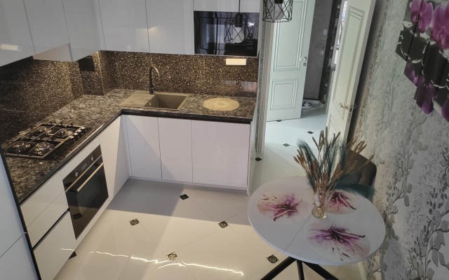 Zhk Levoberezhnaya Flat