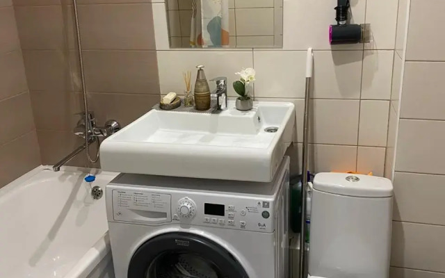 Квартира у Петровны, Студия с кофемашиной