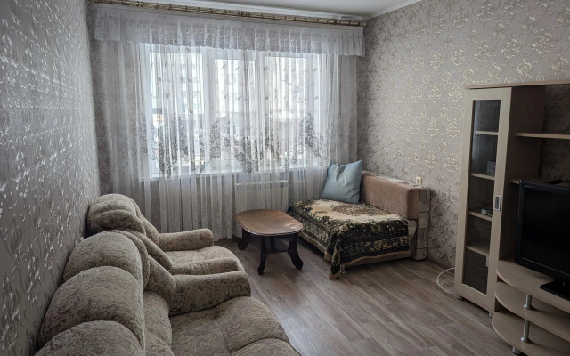 Ryadom S Gornym Vozdukhom Flat