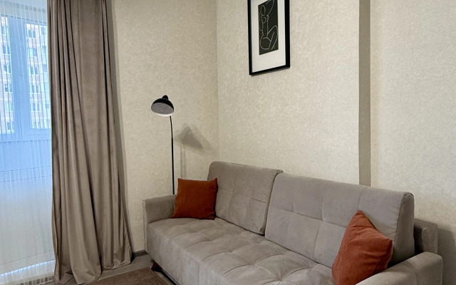 Elegantnaya Yevro 2 U Platonovskogo Flat