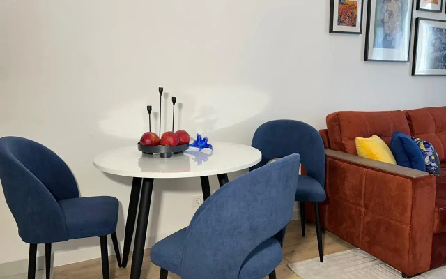Dvukhkomnatnye Van Gog Ryadom S Arbatom Apartments