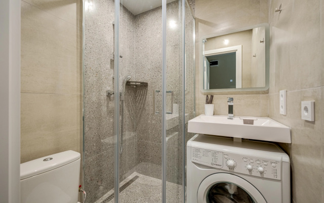 Chernomorskiy 24 Apartments