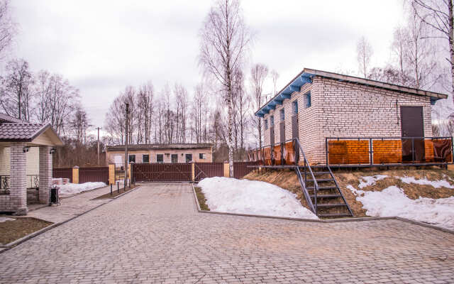 Podvorye Guest House
