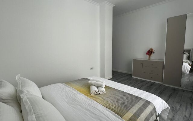 Квартира Family suite с видом на горы