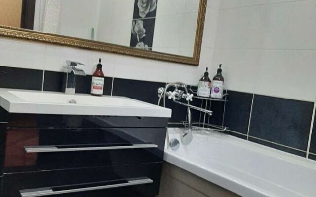 Na 11-M Mikrorayone 72 Flat