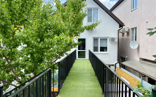 Green Wall Guest house