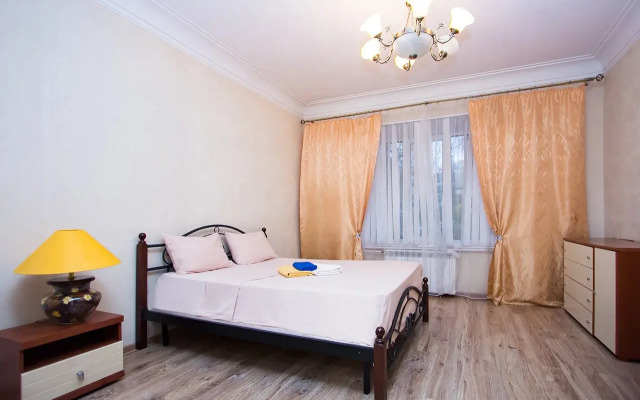 Apartamentyi Apart Lux Serpukhovskaya
