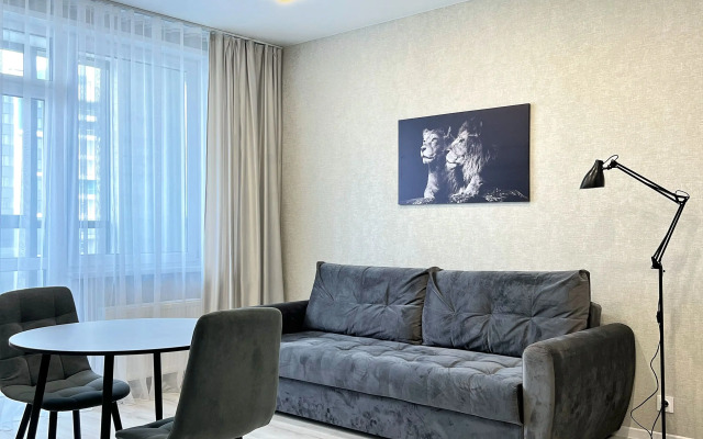 Semeynye Kravc Group V Zhk "smart Kvartal Tsentralny" Flat