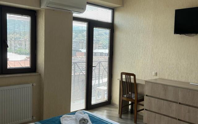 Tbilisi Center Hotel