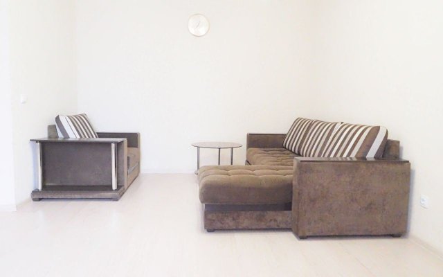 Dvukhkomnatnaya Vozle Onkodispantsera Flat