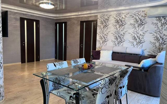Semejnye GALAAPART u Parka Pobedy Apartments