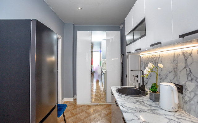 Апартаменты с витражом