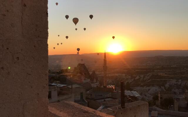 Отель Cronos Cappadocia Uchisar