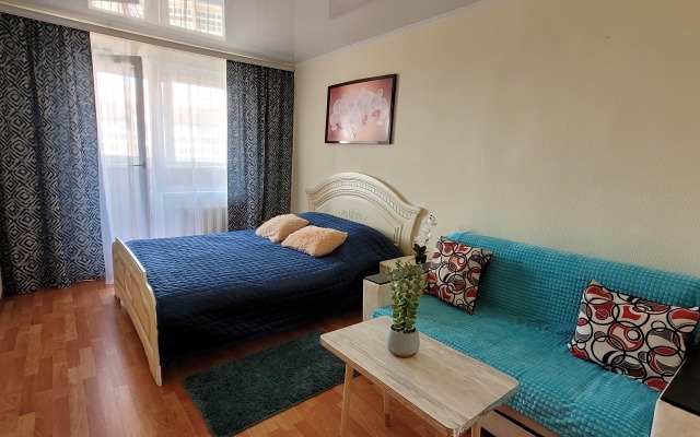 Na Frunze v tsentre Razmeshchenie do 10-ti chelovek Apartments