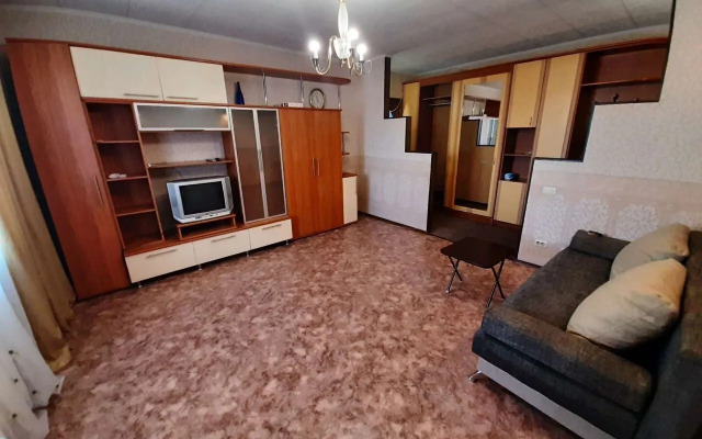 Na Pekinskoy 19A Flat