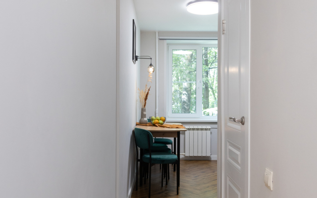 Riva Apart Forrest na Kakhovke Flat