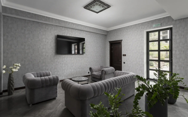 Loft Hotel