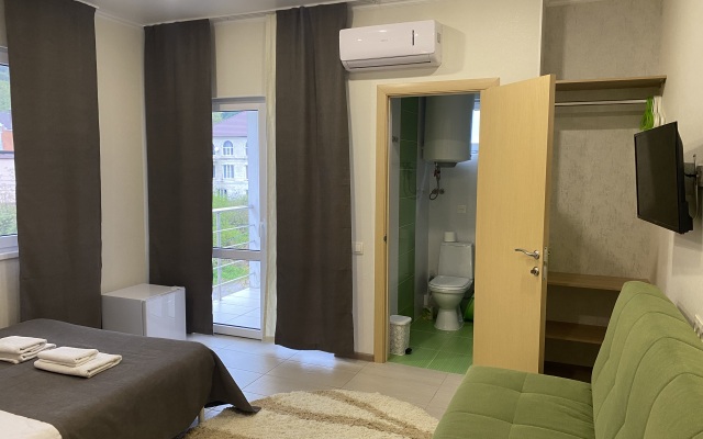Alisa Guest House