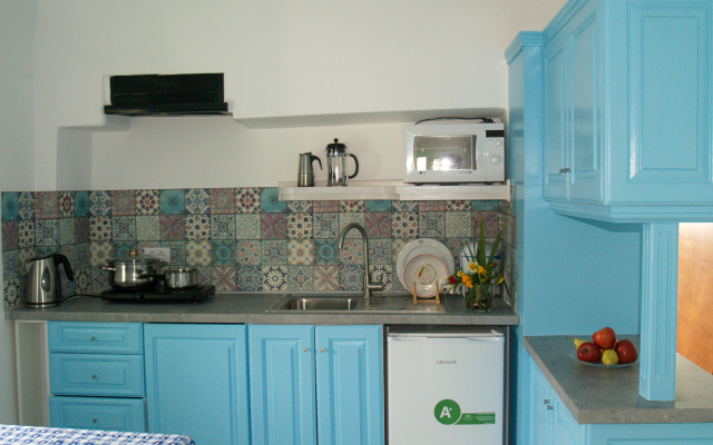 Mythos Traditional Stonehouse Apartments