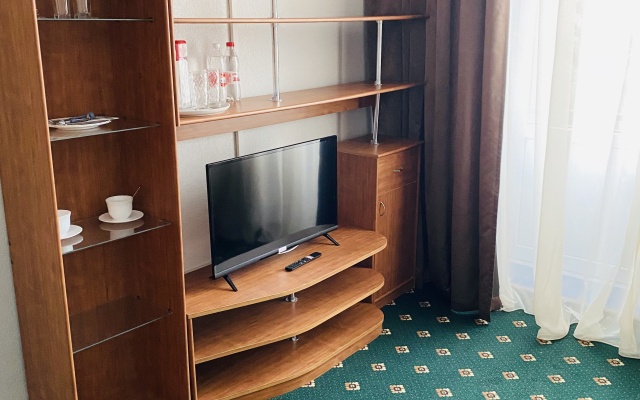 Двухместный номер 1 категория Комфорт Плюс с 2 комнатами — фото 3