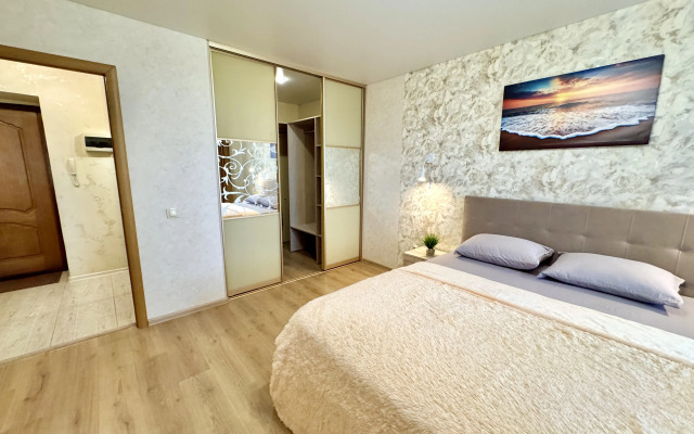 Uyutnaya Na ul.dybenko, 23 (ryadom S TC Kosmoport) Flat