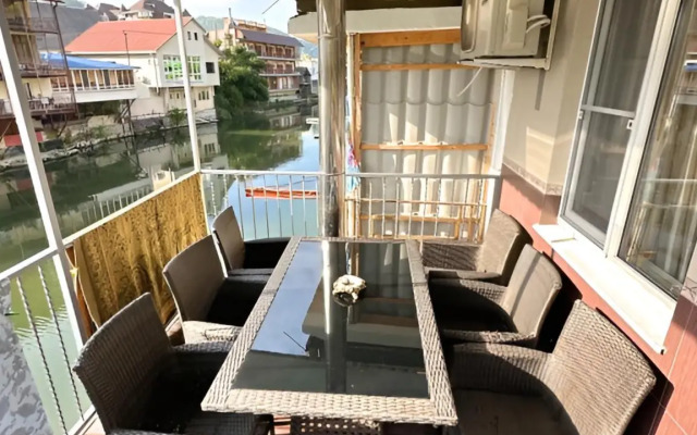 Kottedzh Elling na Beregu Morya Private House